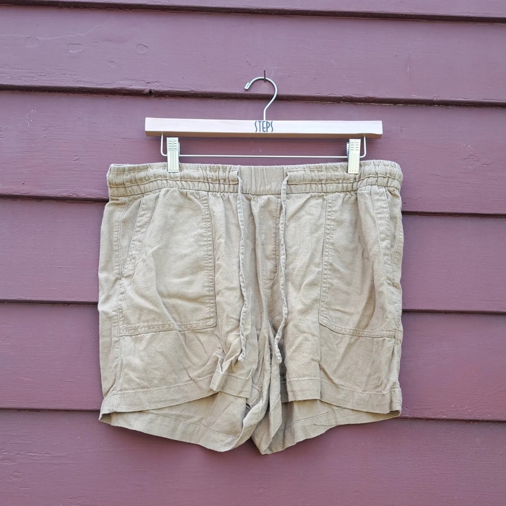 Khaki drawstring shorts